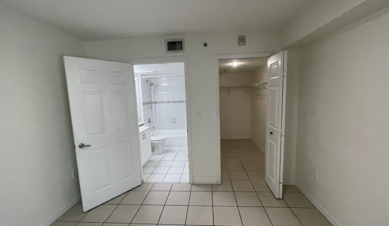Primary bedroom 2